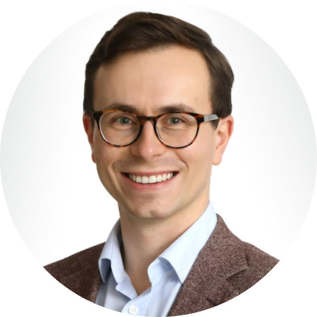 Michal Benedykcinski Headshot (1)-modified